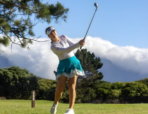 VIDEO: Royal Cape vycenil zuby. Sára Kousková ve třetím kole ztratila dvě rány